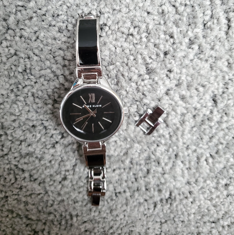 Anne Klein Watch - Picture 10 of 11